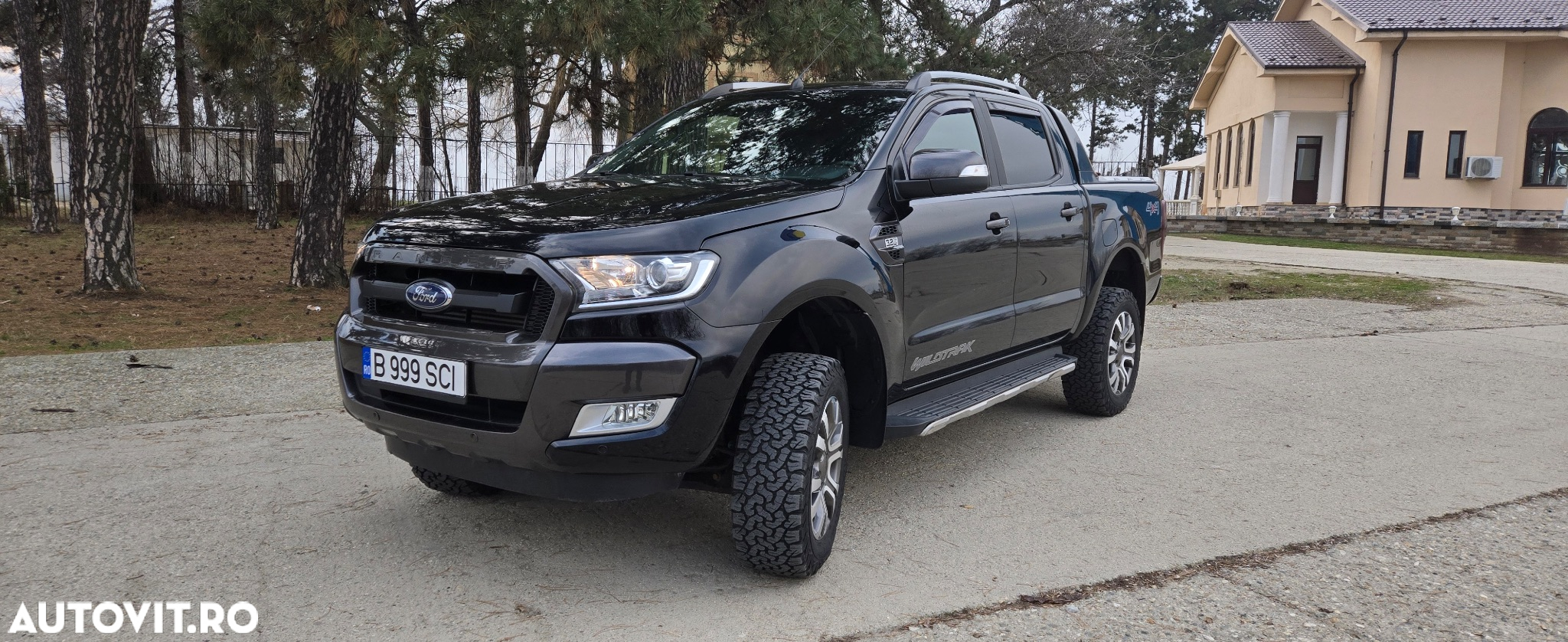 Ford Ranger Pick-Up 3.2 TDCi 4x4 Cabina Dubla WILDTRACK Aut. - 8