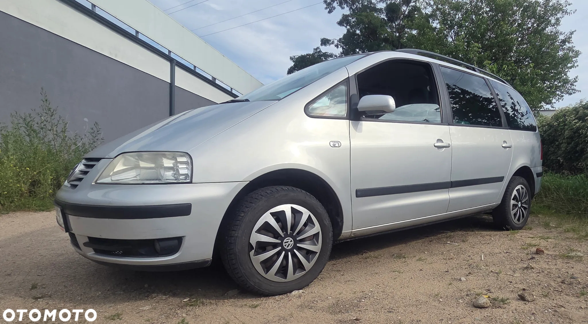 Volkswagen Sharan 1.8T Comfortline - 2