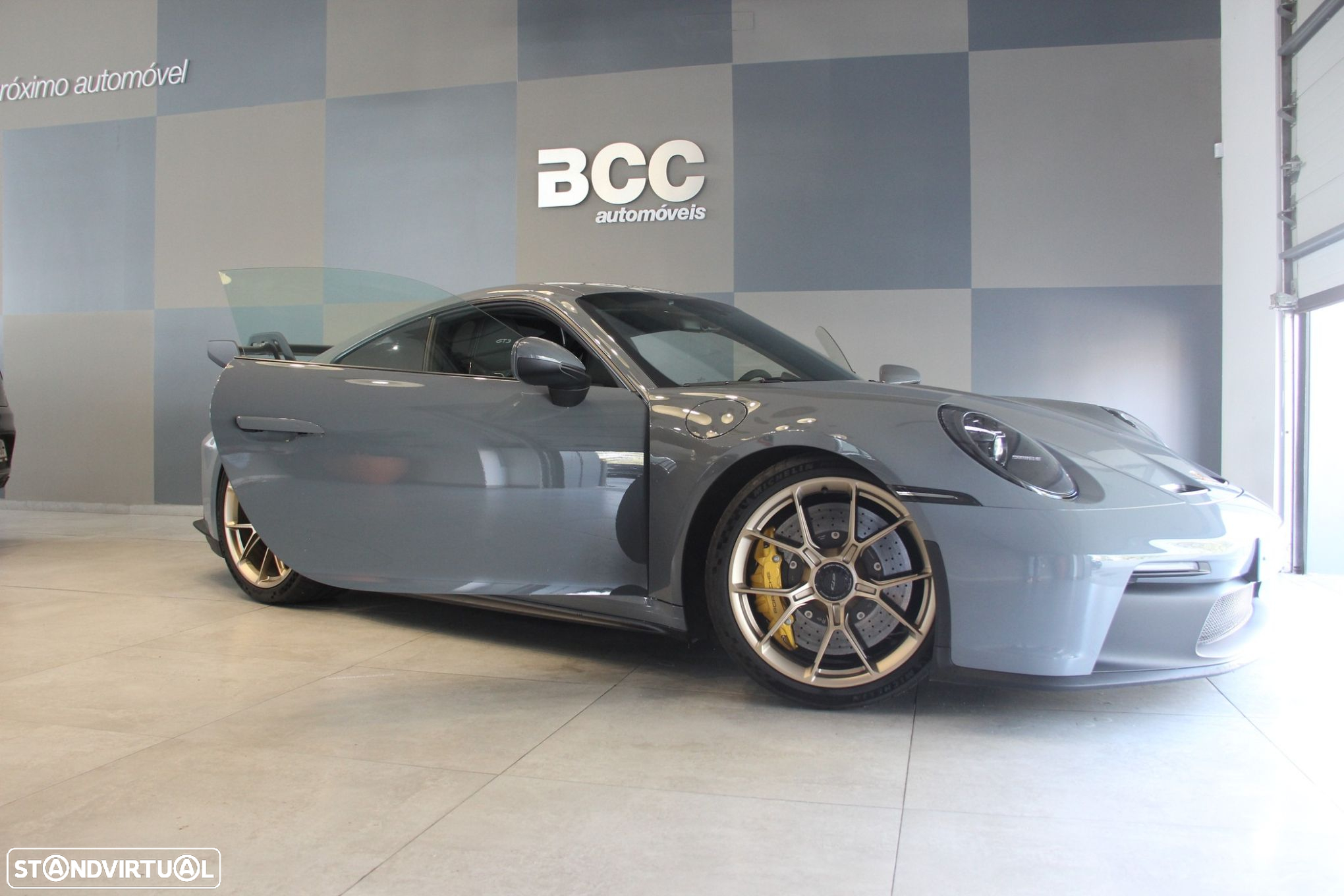 Porsche 911 (992) - 24