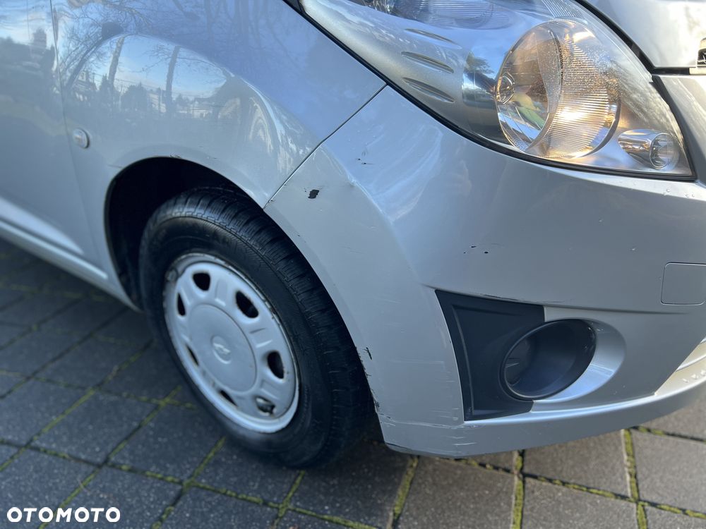 Chevrolet Spark 1.0 LS - 25