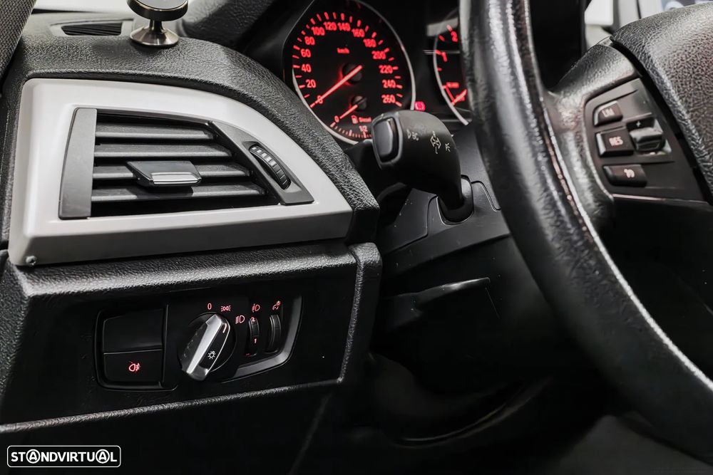 BMW 116 d EfficientDynamics - 16