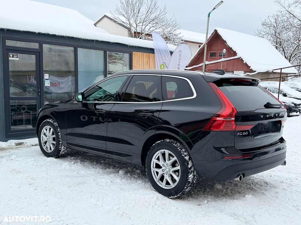 Volvo XC 60 D4 AWD Momentum - 33