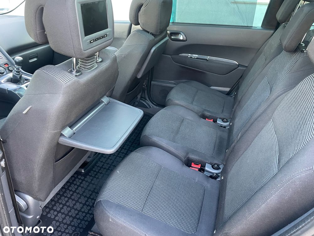 Peugeot 5008 2.0 HDi Business Line 7os - 19