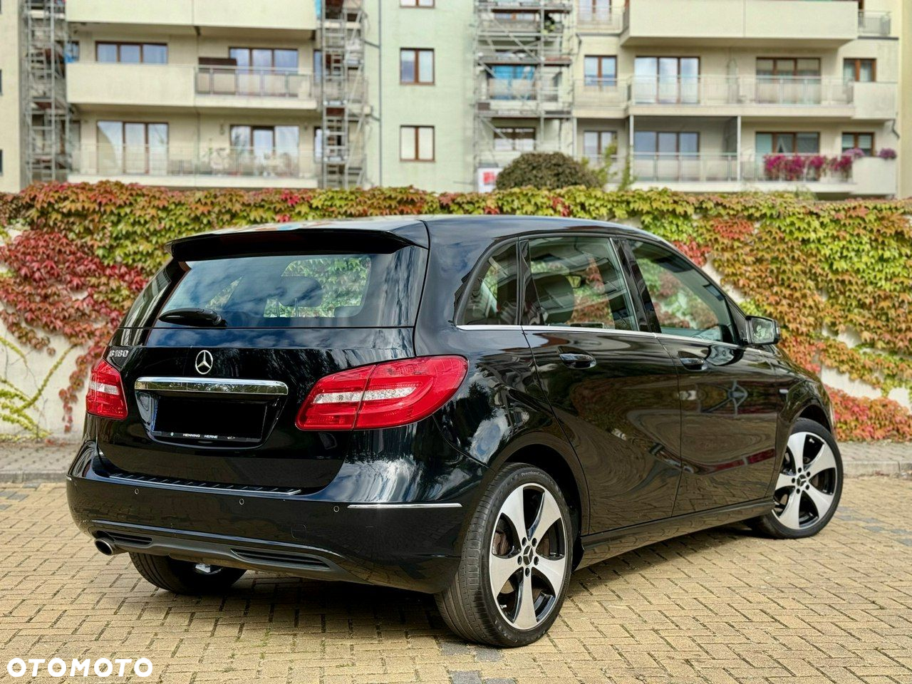 Mercedes-Benz Klasa B 180 BlueEFFICIENCY Edition Style - 15