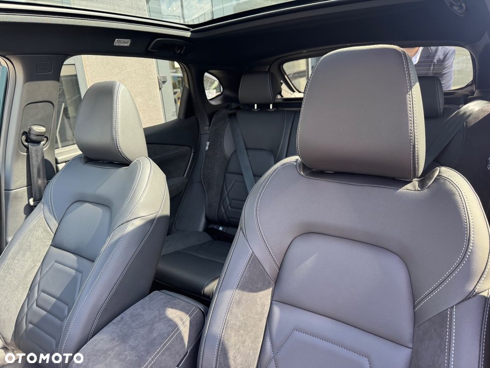 Nissan Qashqai 1.3 DIG-T MHEV 4x4 N-Design Xtronic - 12