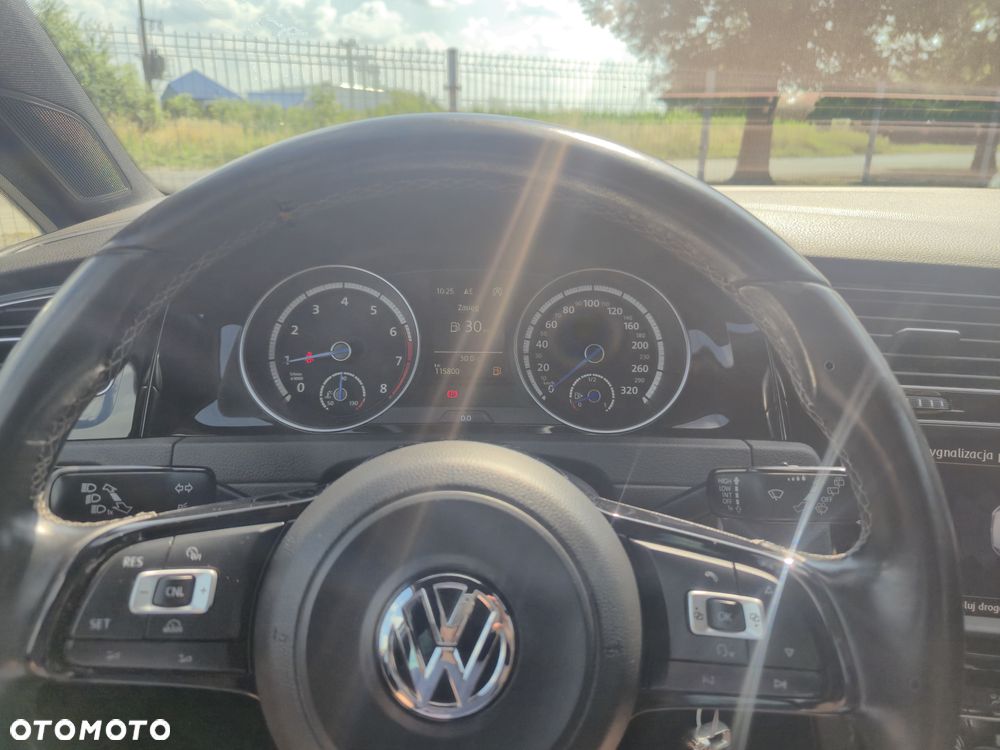 Volkswagen Golf R 4Motion BlueMotion Technology - 16