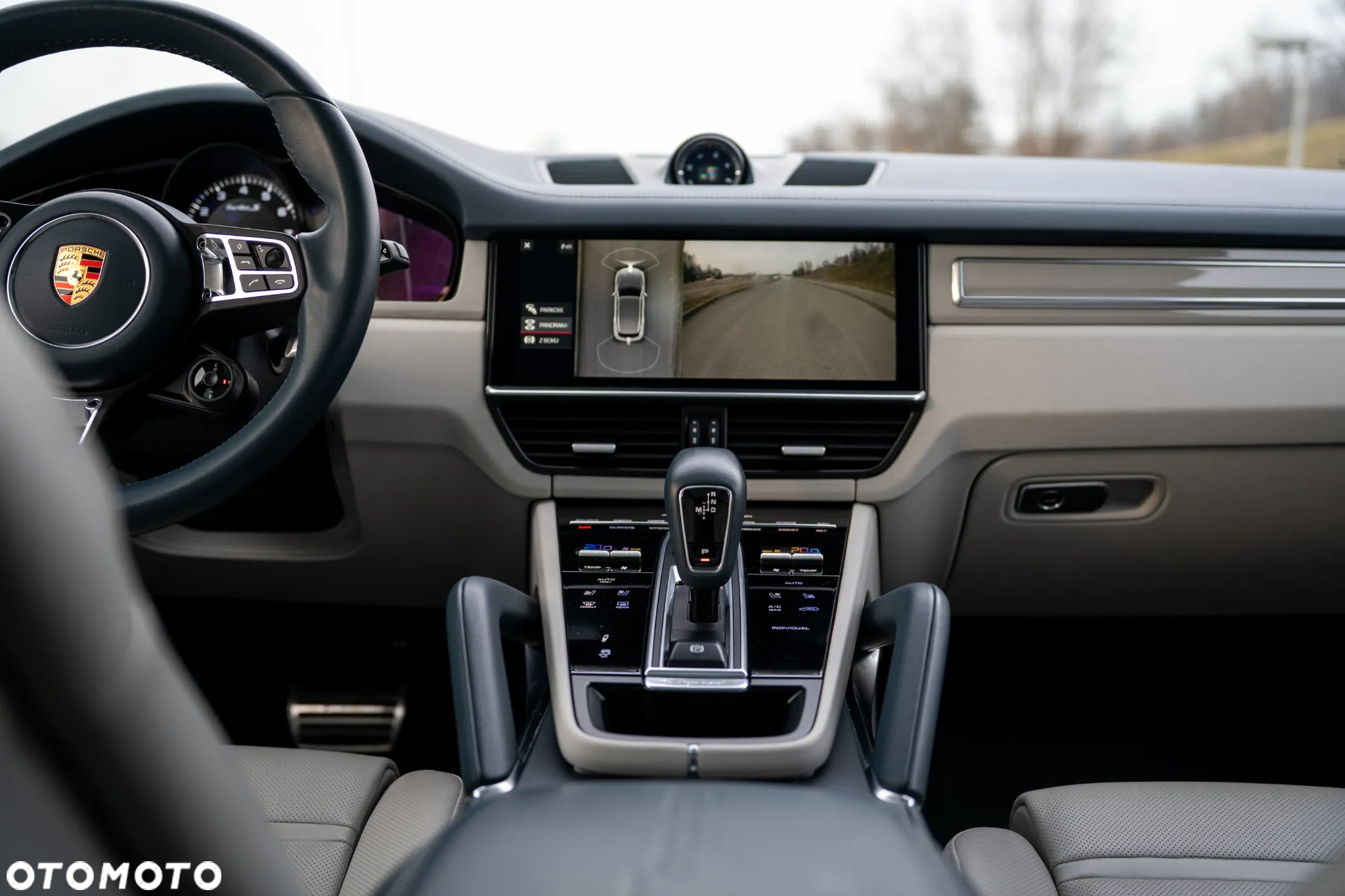 Porsche Cayenne Turbo S E-Hybrid - 27
