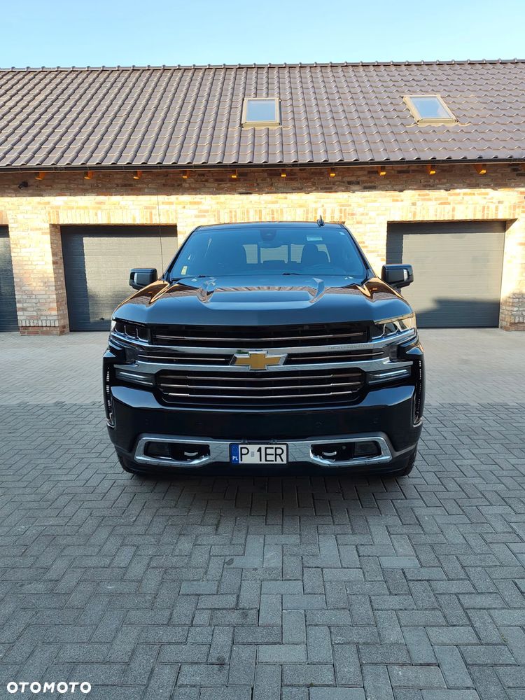 Chevrolet Silverado - 2