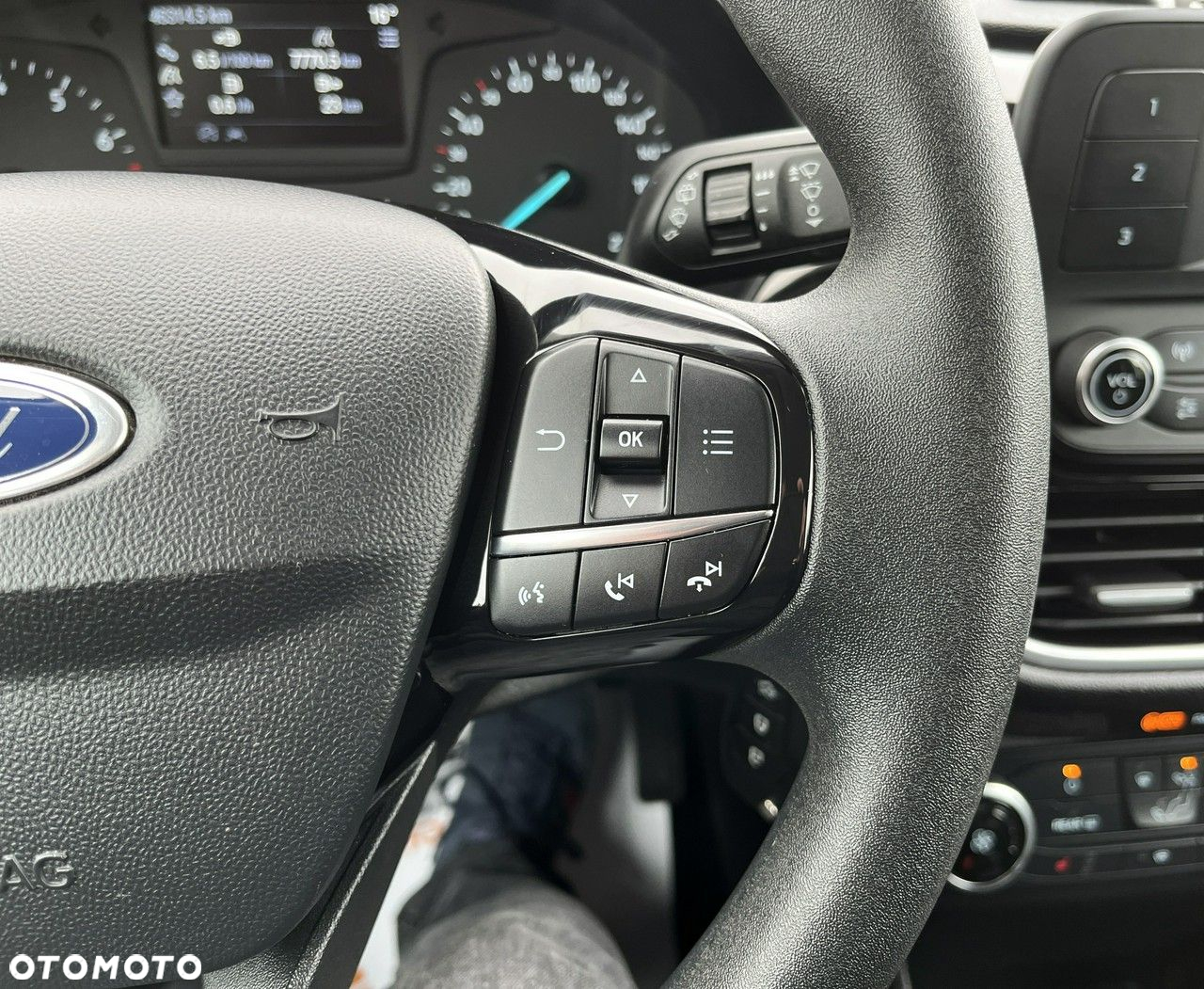 Ford Fiesta - 21