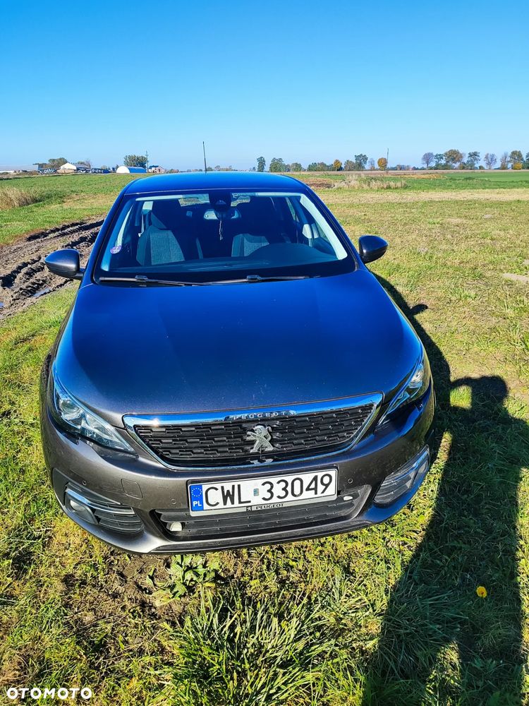 Peugeot 308 - 1