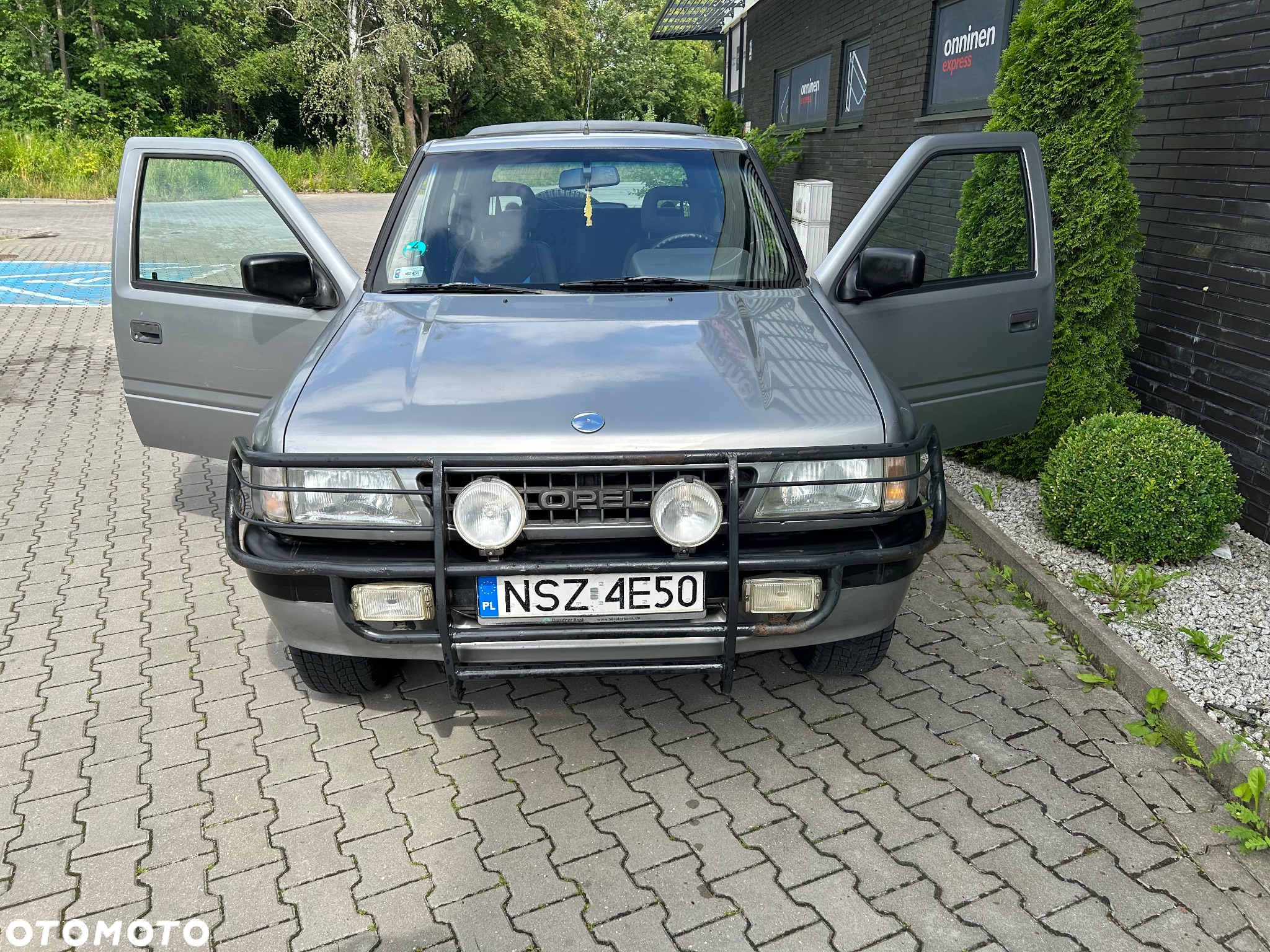 Opel Frontera 2.0 Sport - 9