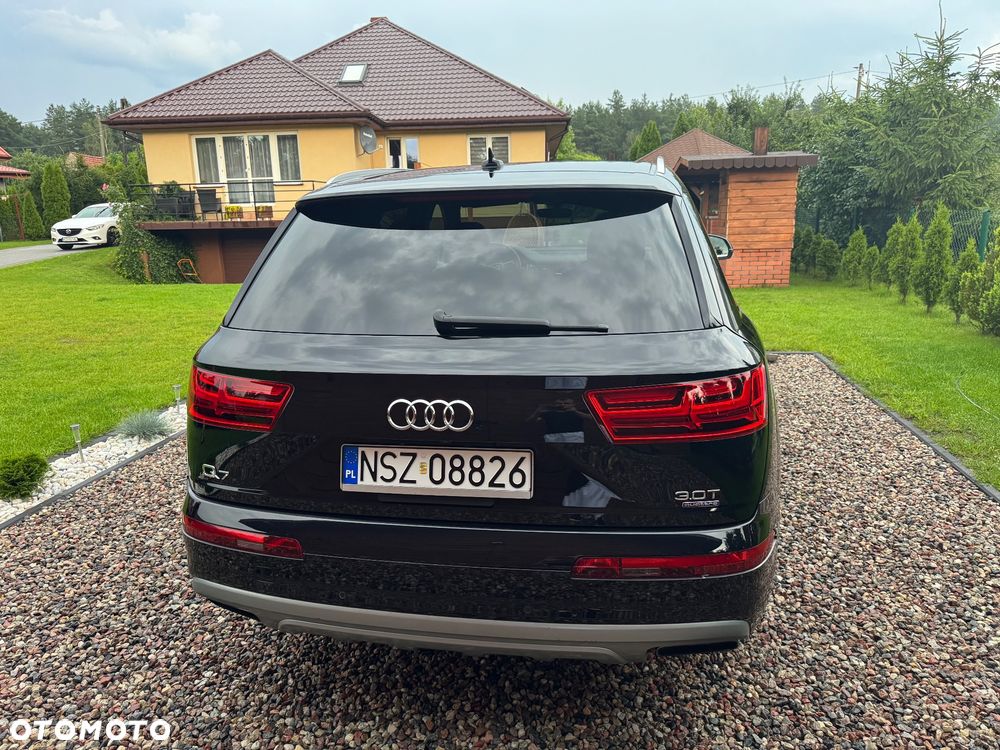 Audi Q7 3.0 TFSI Quattro Tiptronic - 16