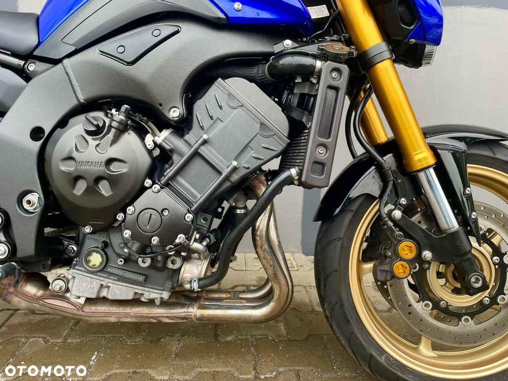 Yamaha FZ8 - 9