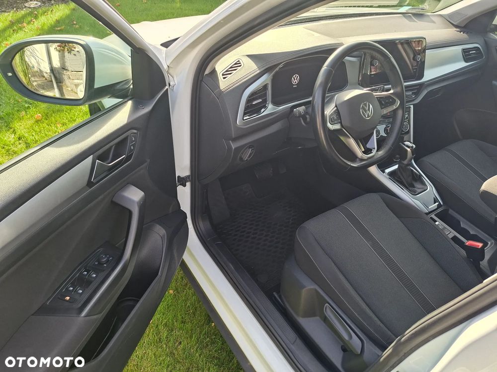 Volkswagen T-Roc 1.5 TSI Life Plus DSG - 9