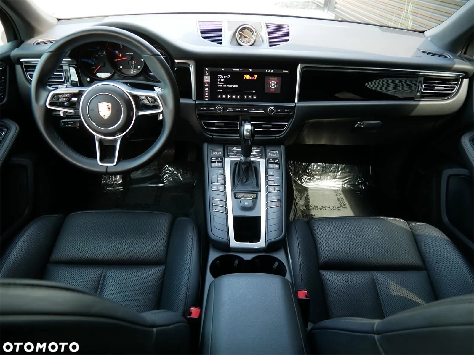 Porsche Macan - 11