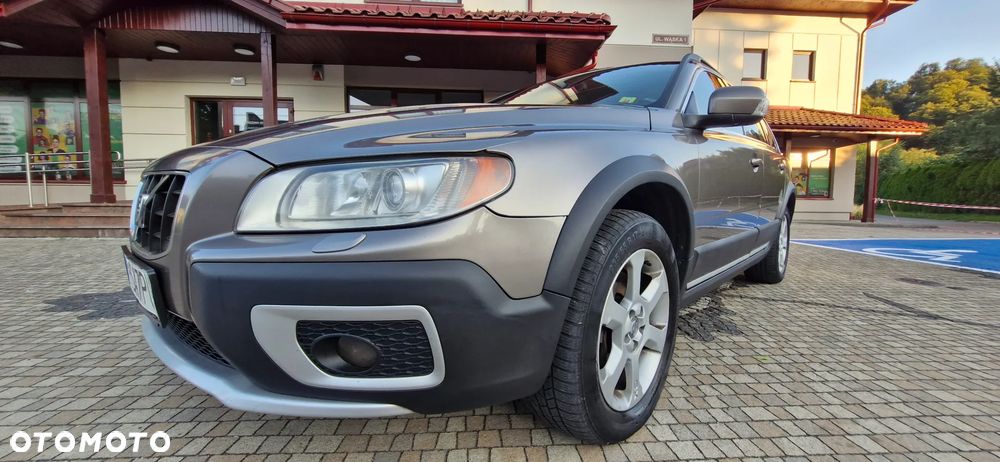 Volvo XC 70 - 1