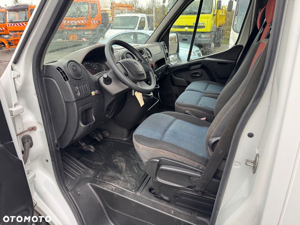 Renault Master 2011 r. L2H2 Blaszak klimatyzacja zabudowa warsztatowa - 15