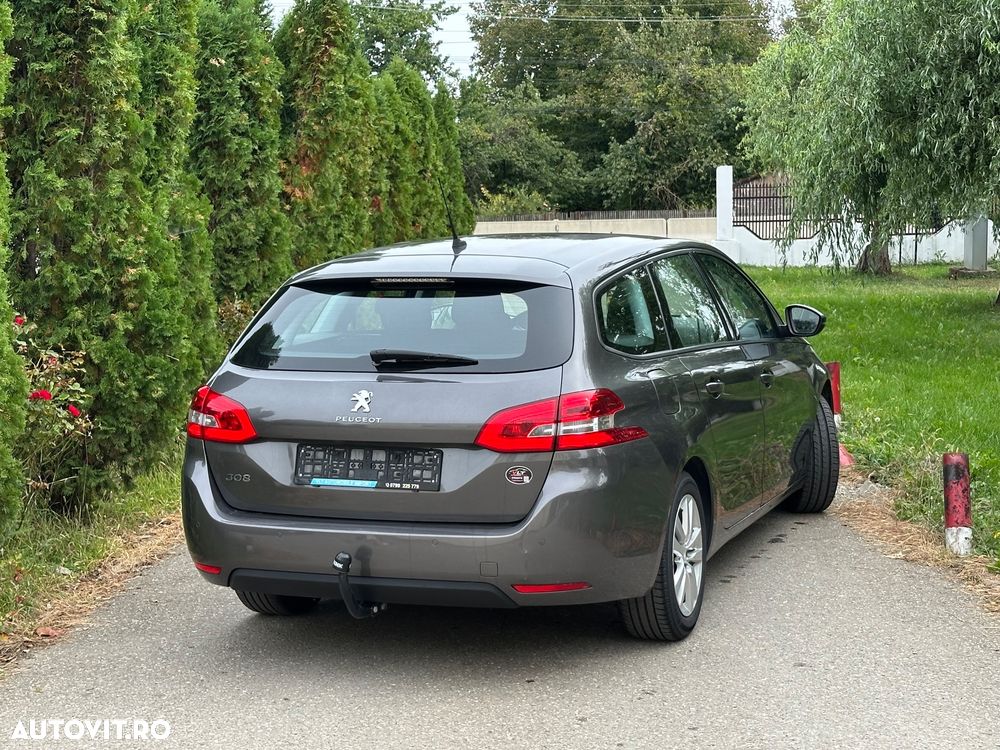 Peugeot 308 2019 photo 4