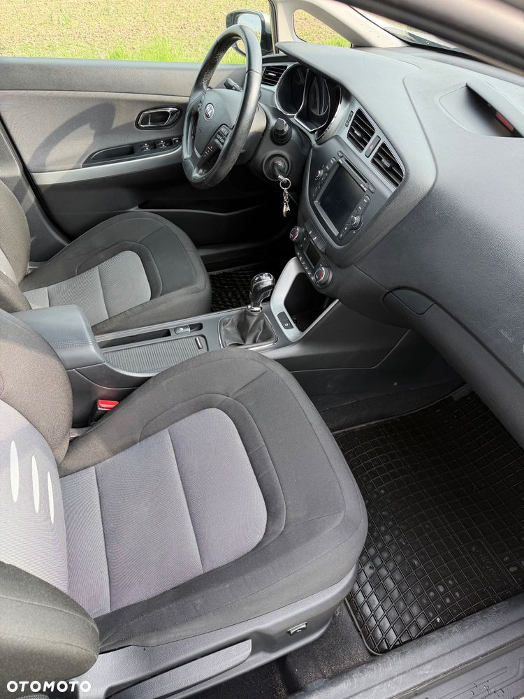 Kia Ceed 1.6 CRDi L - 16
