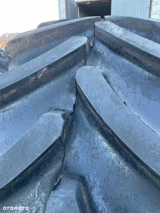 620/70R42 Firestone Maxi Traction (NH) J1460 - 2