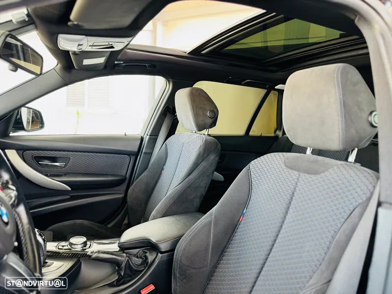 BMW 320 d Auto Pack M - 23
