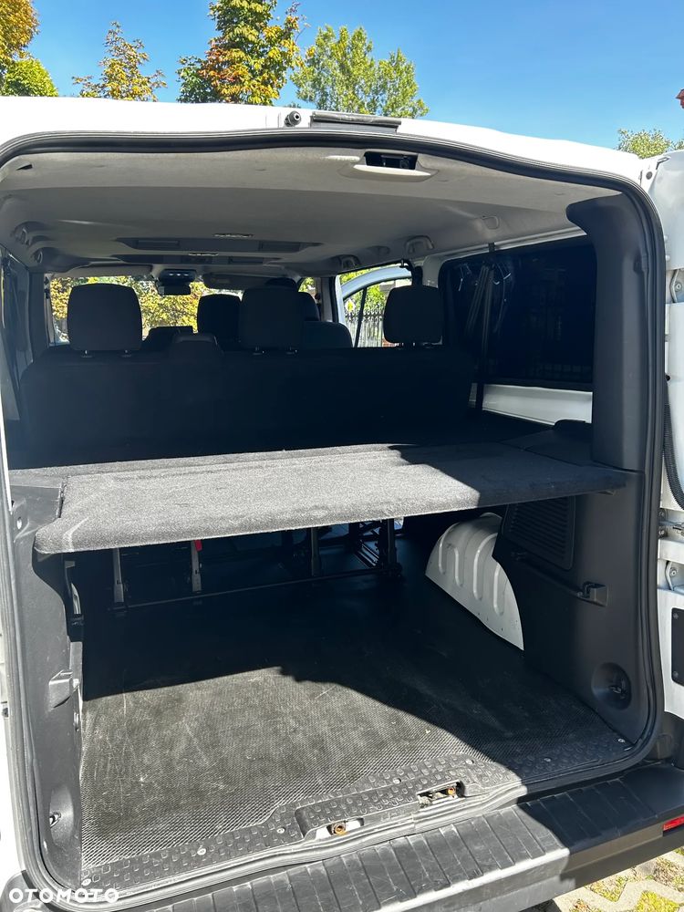 Renault Trafic 2.0 dCi - 7
