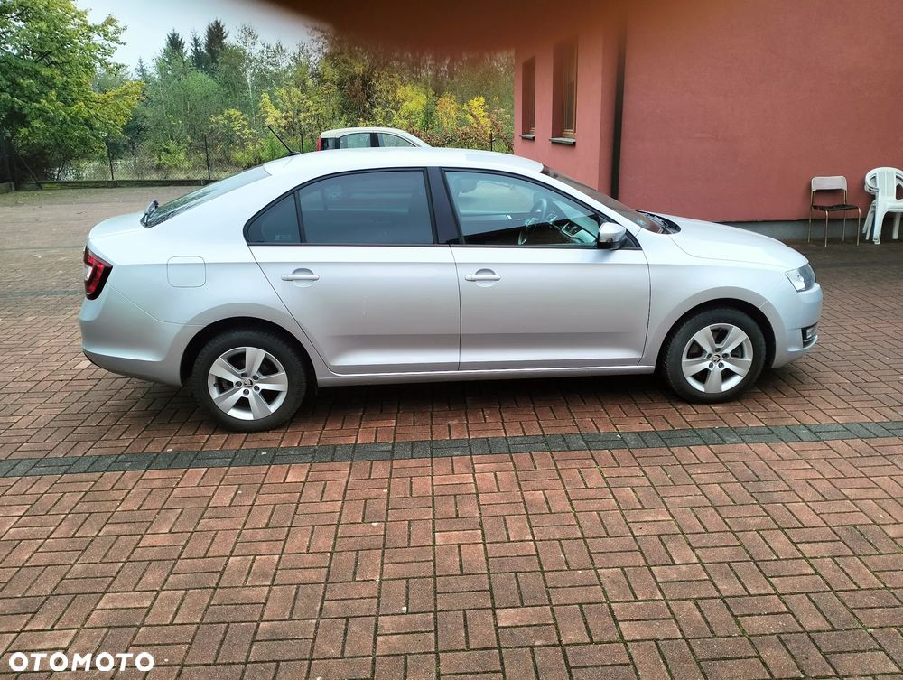 Skoda RAPID 1.0 TSI Ambition - 8