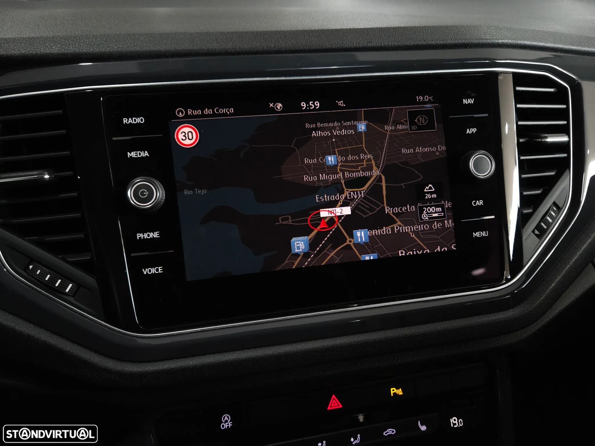 VW T-Roc 1.6 TDI Sport - 19