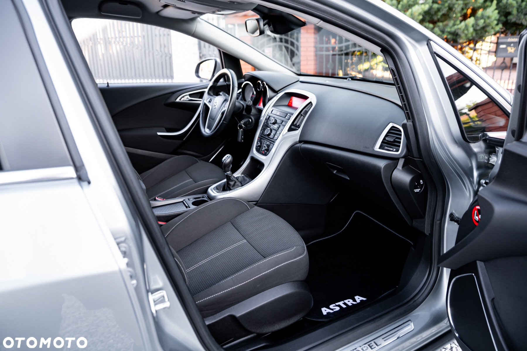 Opel Astra 1.6 Turbo Sport - 23