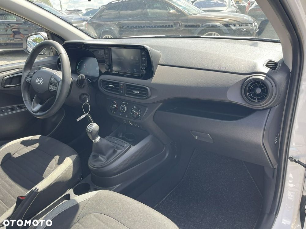 Hyundai i10 1.0 Trend - 11