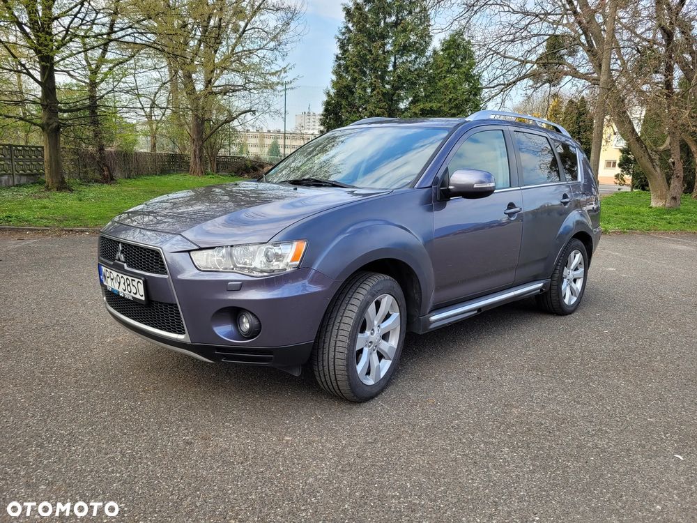 Mitsubishi Outlander 2.0 DID Instyle - 2