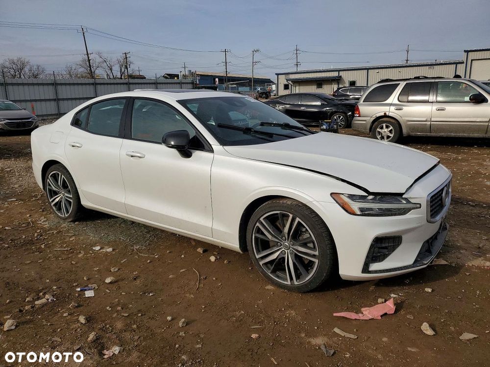 Volvo S60 T6 AWD R-Design - 1