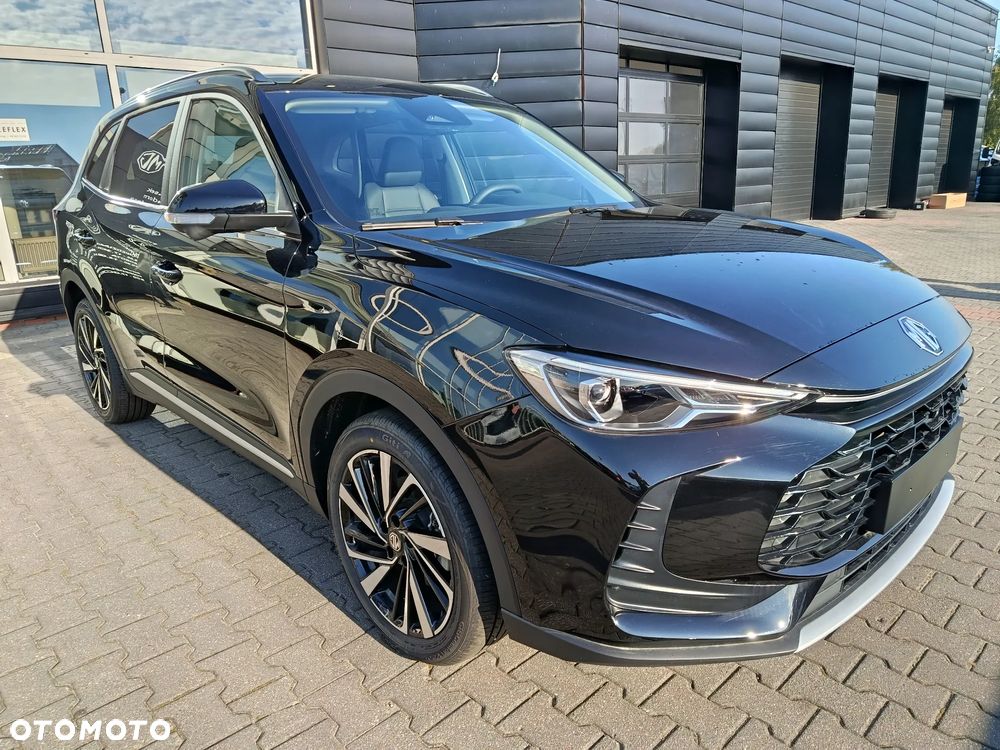 MG ZS Hybrid+ - 5