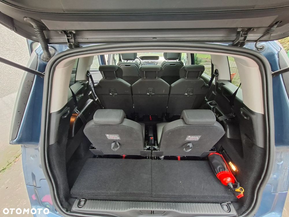 Citroën C4 Grand Picasso - 13