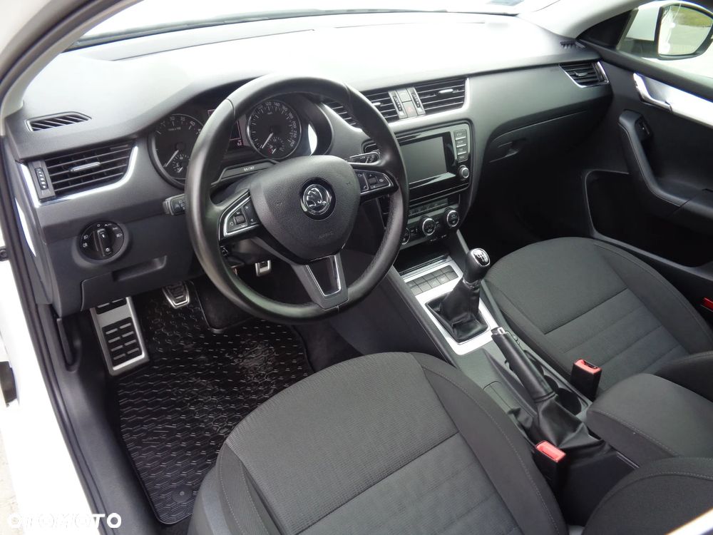 Skoda Octavia - 6