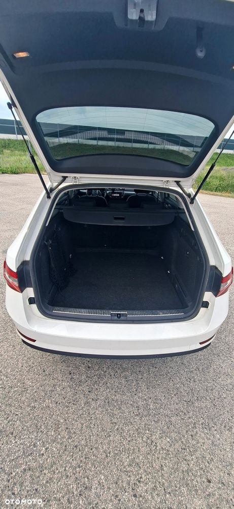 Skoda Superb 2.0 TDI Active - 13