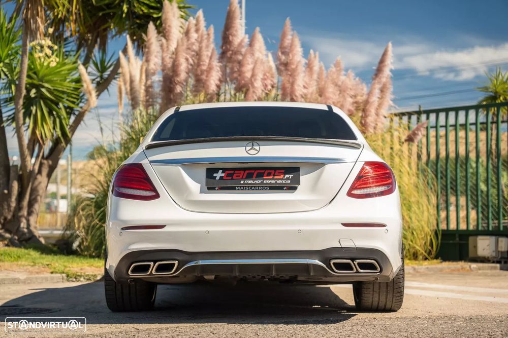 Mercedes-Benz E 220 - 5