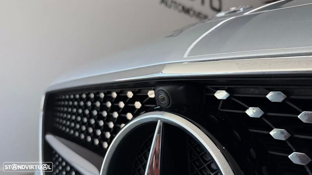 Mercedes-Benz E 220 d AMG Line - 12