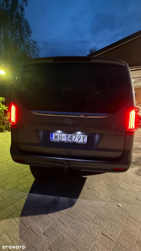 Mercedes-Benz Klasa V 300 d 9G-Tronic Avantgarde (długi) - 24