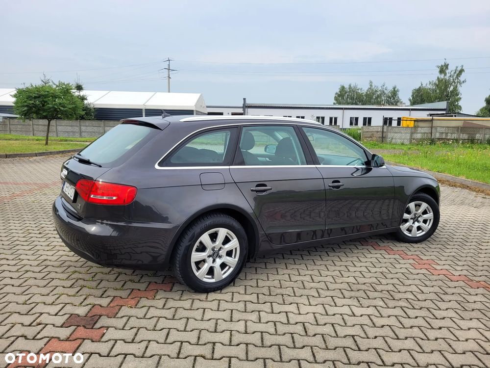Audi A4 Avant 2.0 TDI Quattro - 34
