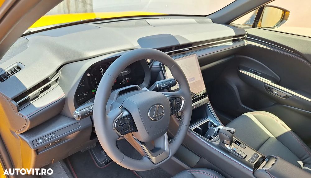 Lexus LBX 1.5 HEV 4x2 CVT Emotion - 4