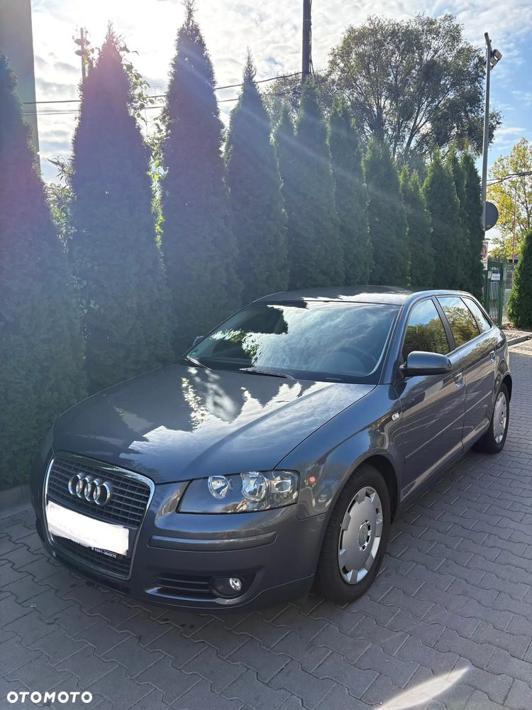 Audi A3 Sportback - 3