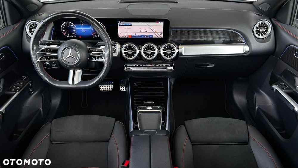 Mercedes-Benz GLB 200 d AMG Line 8G-DCT - 22