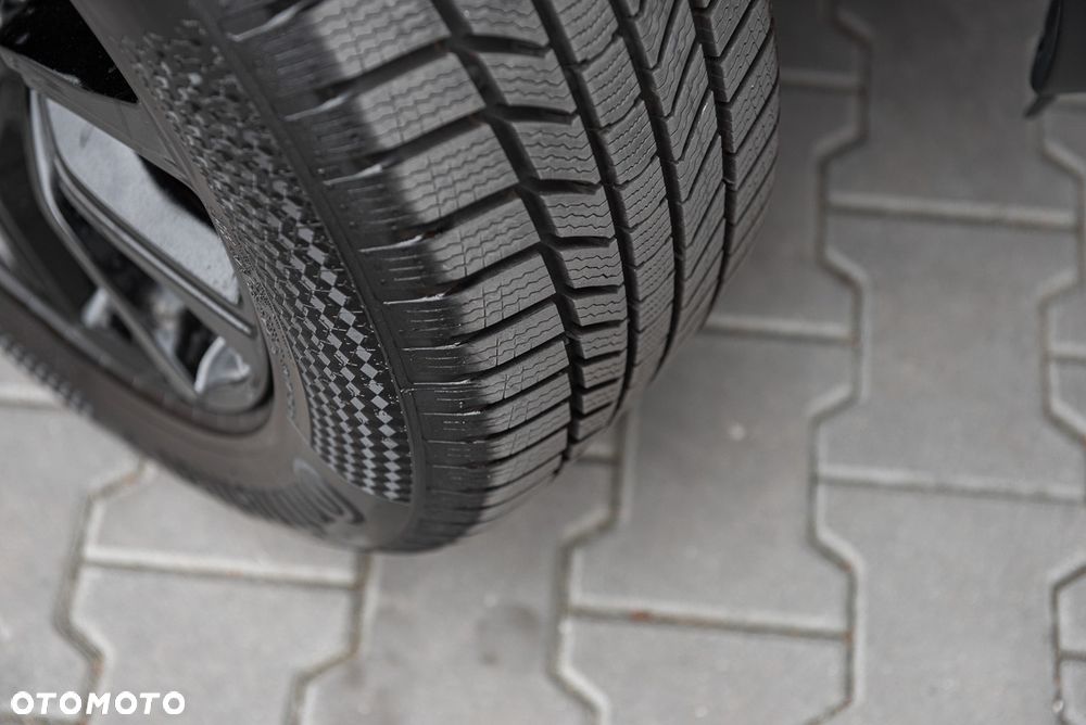 Land Rover Range Rover Evoque - 33