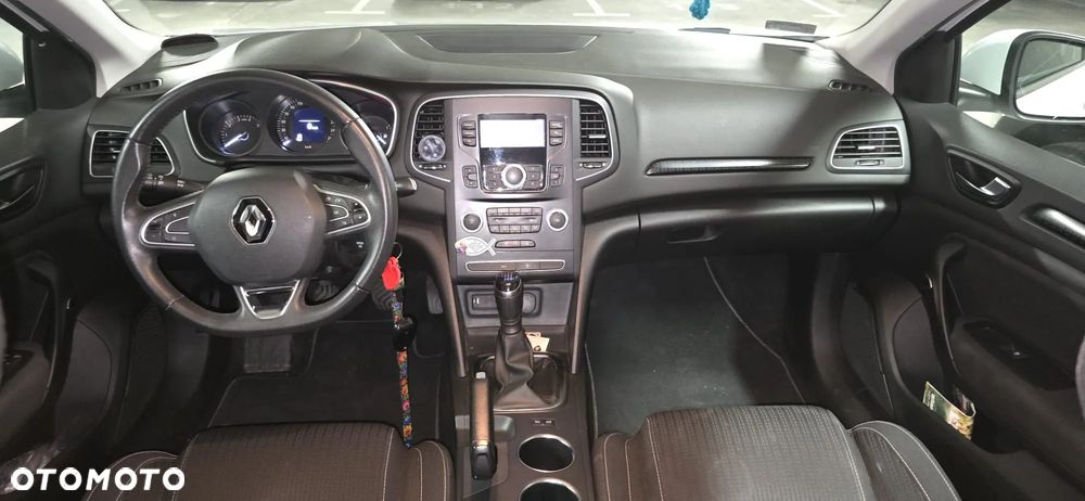 Renault Megane 1.2 Energy TCe Zen - 11