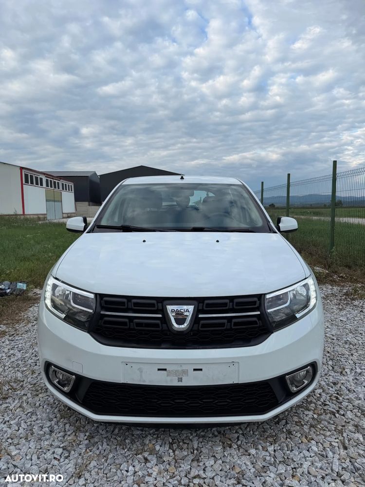 Dacia Sandero 1.5 90CP Laureate - 1