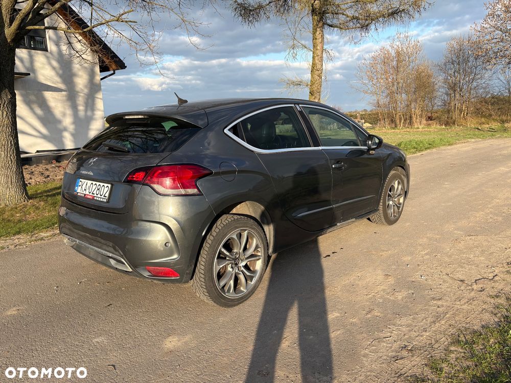 Citroën DS4 2.0 HDi SportChic - 3