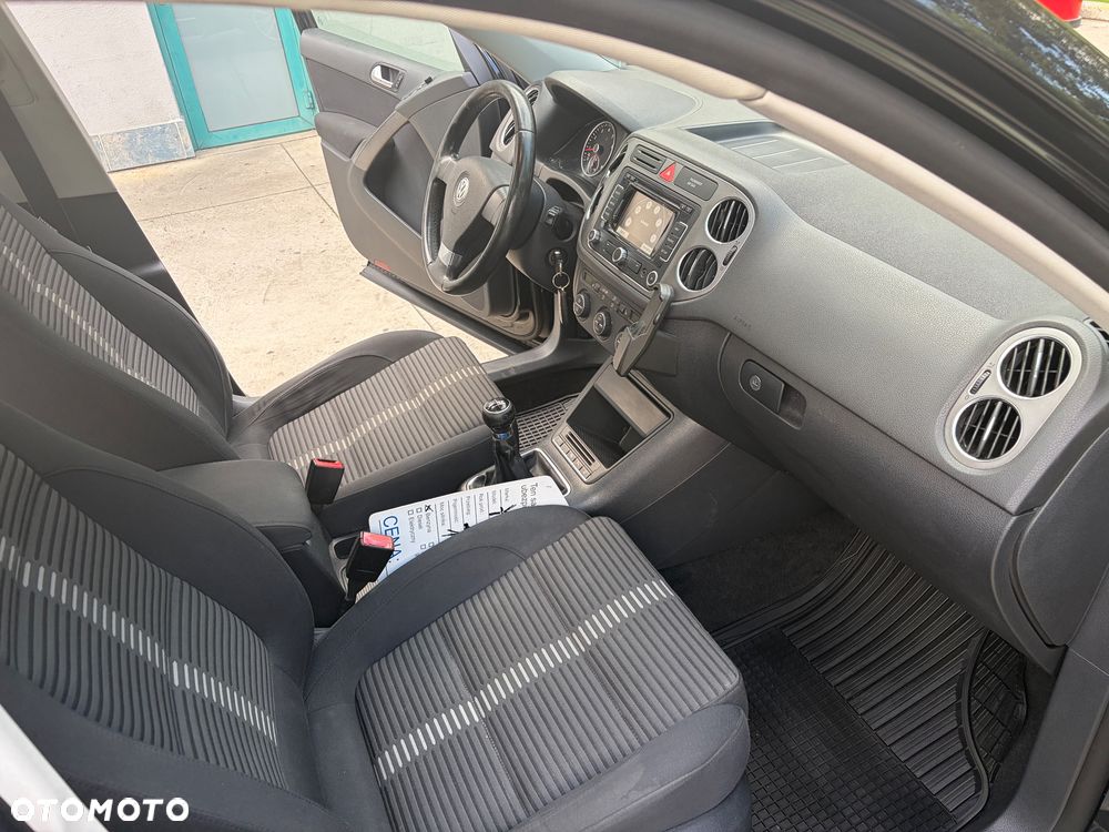 Volkswagen Tiguan 1.4 TSI BlueMotion Technology Sport & Style - 14