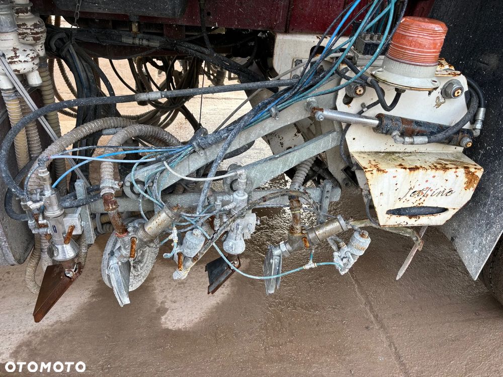 Renault Malowarka Pasów Drogowych / Malowarka Drogowa /THOMAS - 9