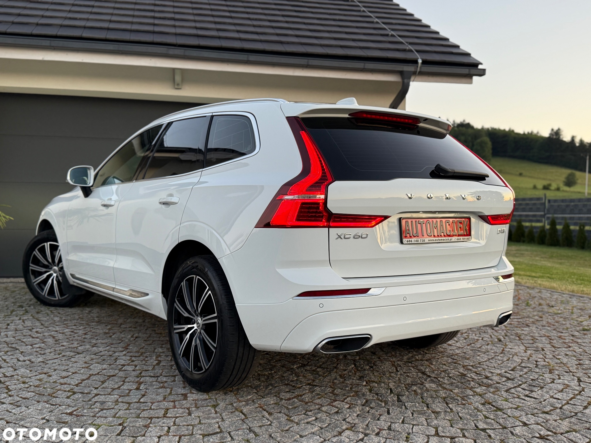 Volvo XC 60 D4 Inscription - 11